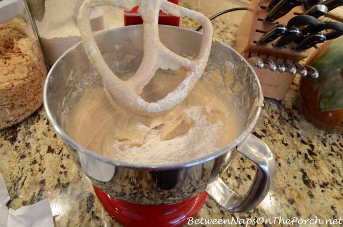 Make a Snowman Spice Cake 09