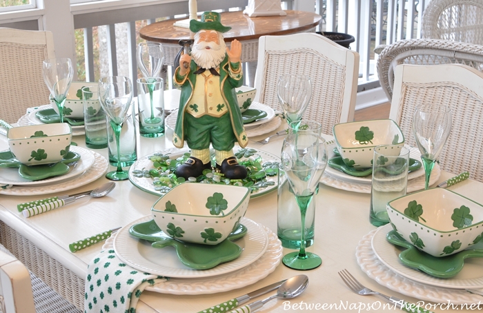 St. Patrick's Day Table Setting and Decorations