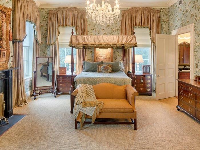 Historic Savannah Row House Bedroom