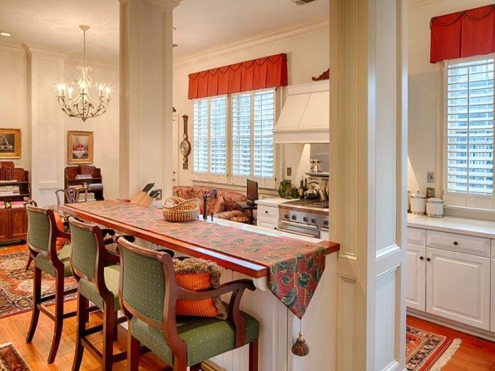 Historic Savannah Row House For Sale 05