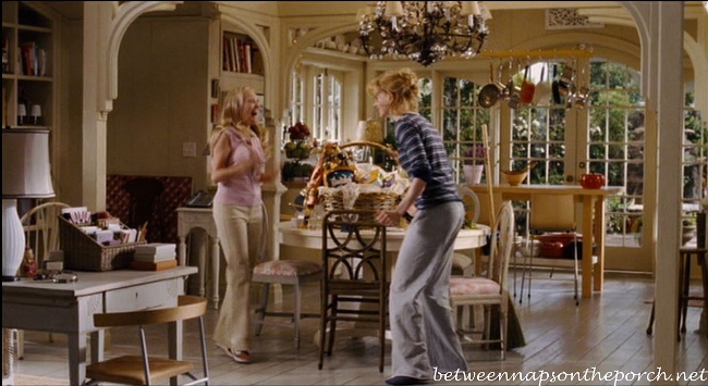 Cottage House in Bewitched Movie, Kitchen 