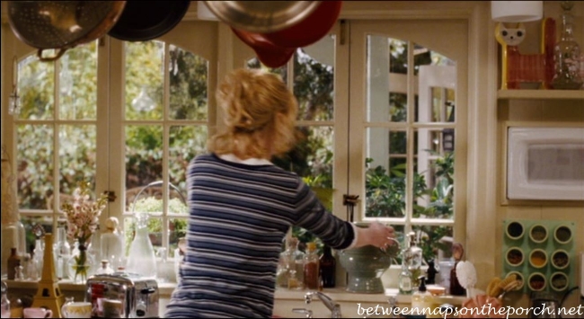 Cottage House in Bewitched Movie, Kitchen 2