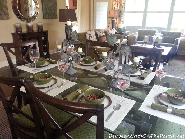 Table Setting in Green