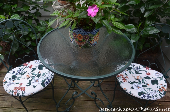 Save and Refurbish Outdoor Furniture with a Makeover