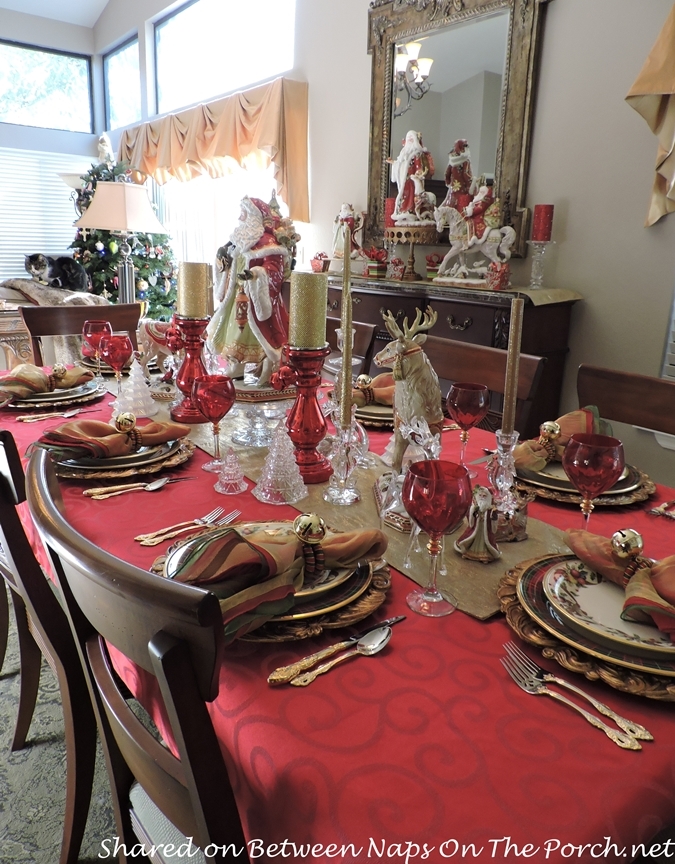 Christmas Tablescape with Lenox Holiday Tartan and Fitz and Floyd Centerpiece