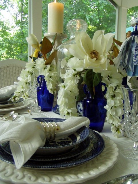 Blue & White Table Setting with Bue Bottle Centerpiece