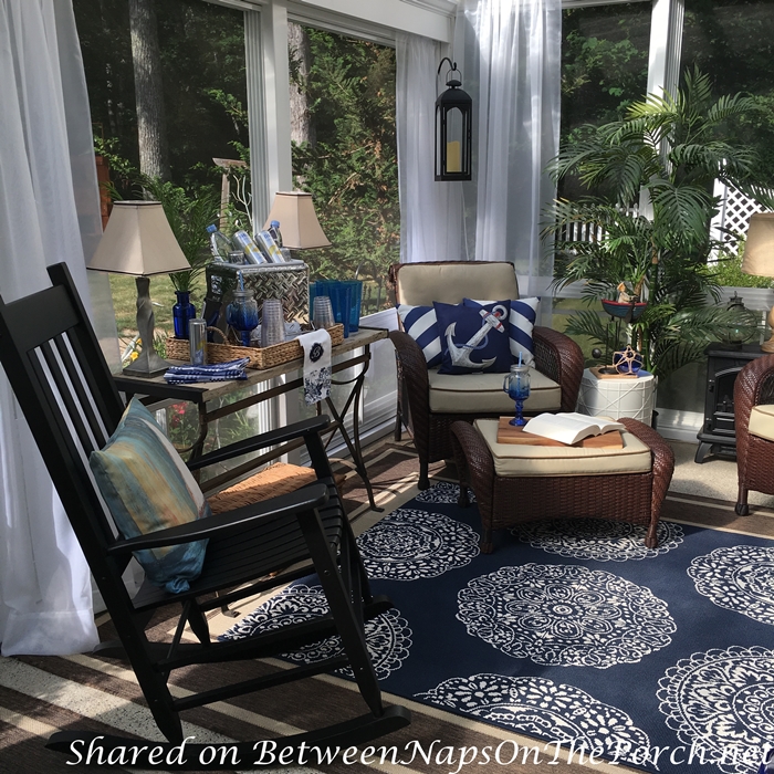 Nautical Decor & Tablescape for a 3-Season Porch – Between Naps on