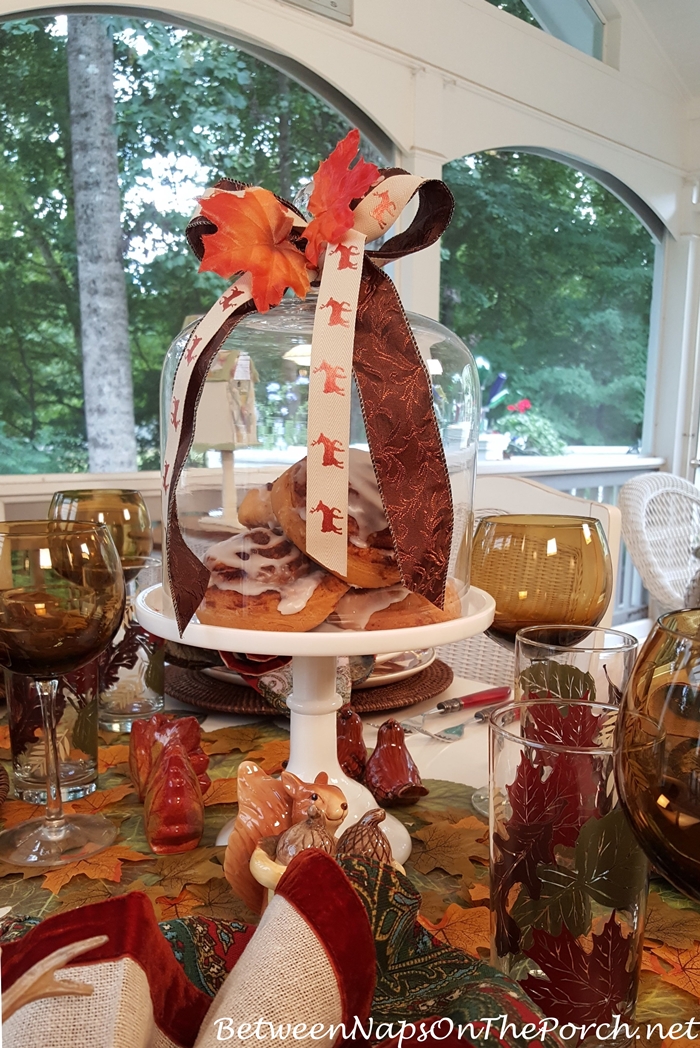 Centerpiece Ideas for an Autumn Table