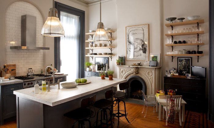 Kitchen in Movie, The Intern, Jules Kitchen