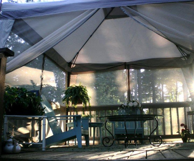 screened-tent