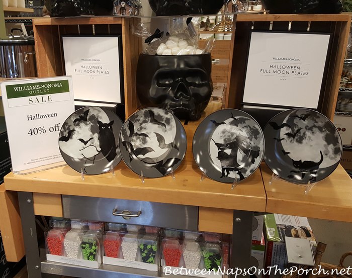 halloween-plates-at-williams-sonoma-outlet