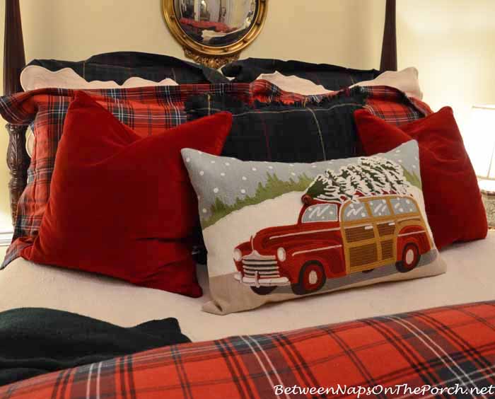 https://betweennapsontheporch.net/wp-content/uploads/2016/11/Pottery-Barn-Woody-Christmas-Pillow_.jpg