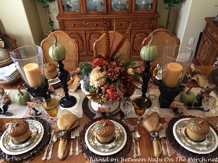 woodland-thanksgiving-fall-table-with-johnson-brothers-willow-by-the-brook-china-floral-pheasant-centerpiece