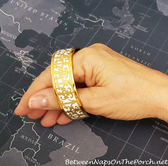 The Secret to Fitting a Small Bangle Over a Wide Hand – Between