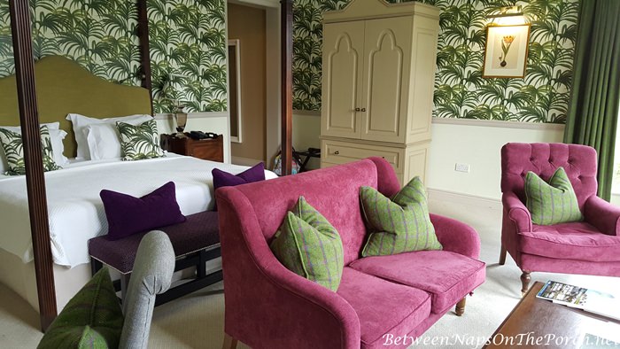 Bedroom in Ballynahinch Castle, Ireland 