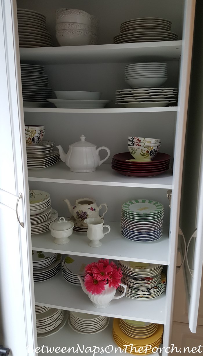 Pull-out Appliance Tray/Stand, Protects Kitchen Cabinets & Undercabinet  Lighting – Between Naps on the Porch