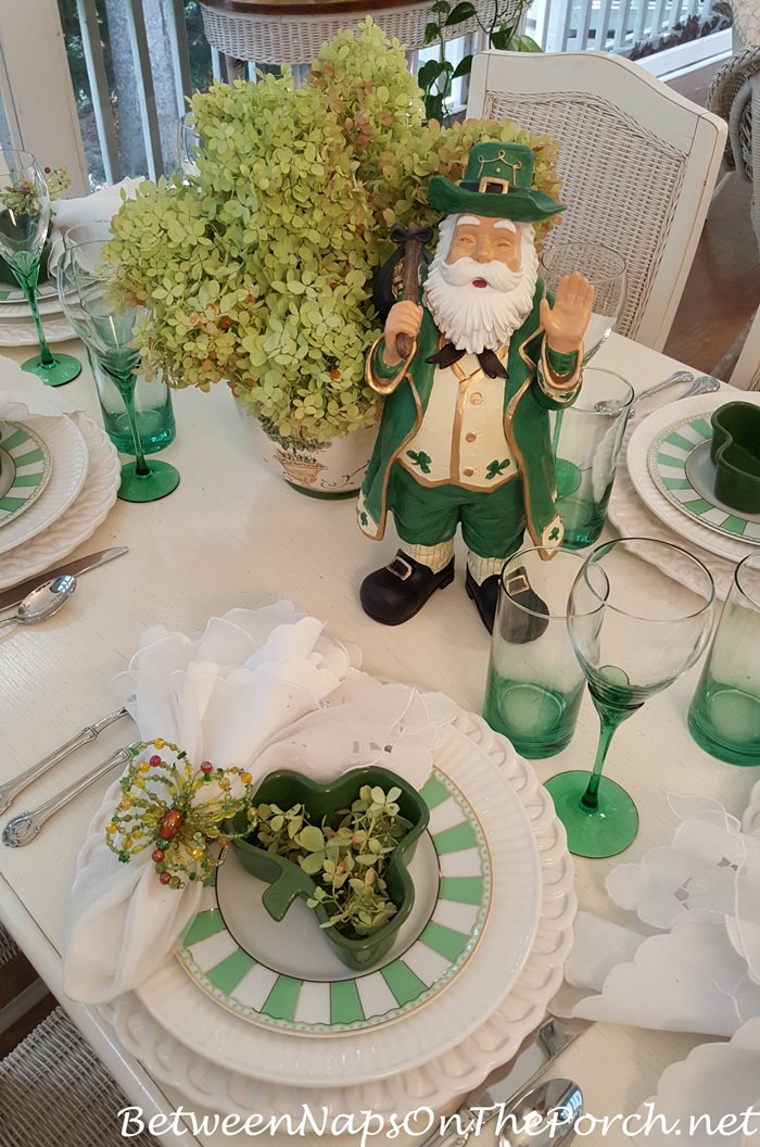 Green & White Table Setting, Limelight Hydrangea Centerpiece