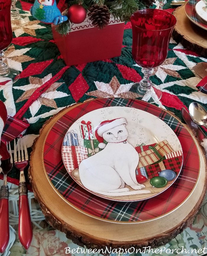 David Carter Brown Christmas Dinnerware, Christmas Kitties with Plaid Plates, Bark Edged Chargers