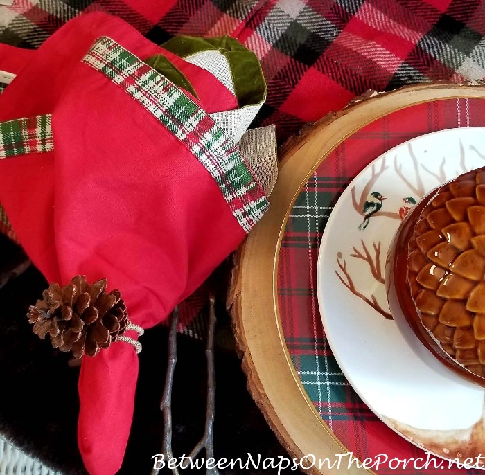 Pine Cone Napkin Rings, Christmas Table