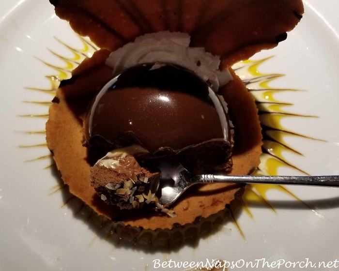 Polynesian Black Pearl, Chocolate Mousse in Pastry Seashell, Mama's Fish House