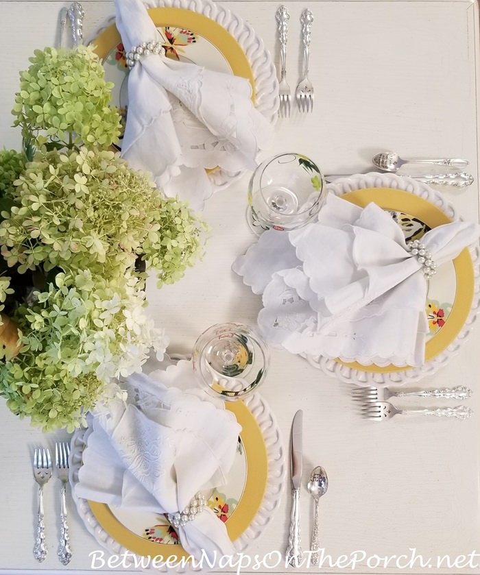 Summer Tablescape with Noritake Colorware Dinnerware