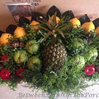 DIY Christmas Fruit Fan for Above Door, Colonial Williamsburg Christmas