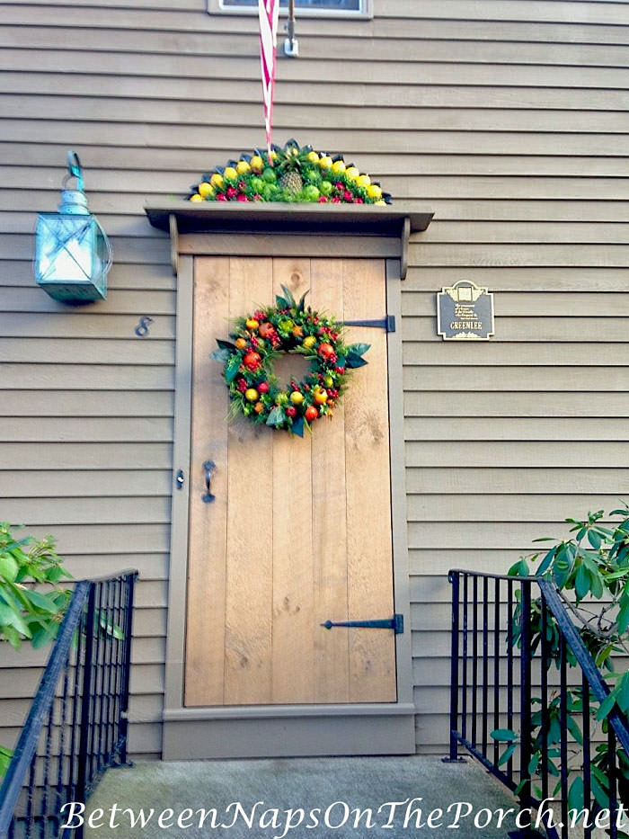 Decorate Front Porch in Colonial Williamsburg Style