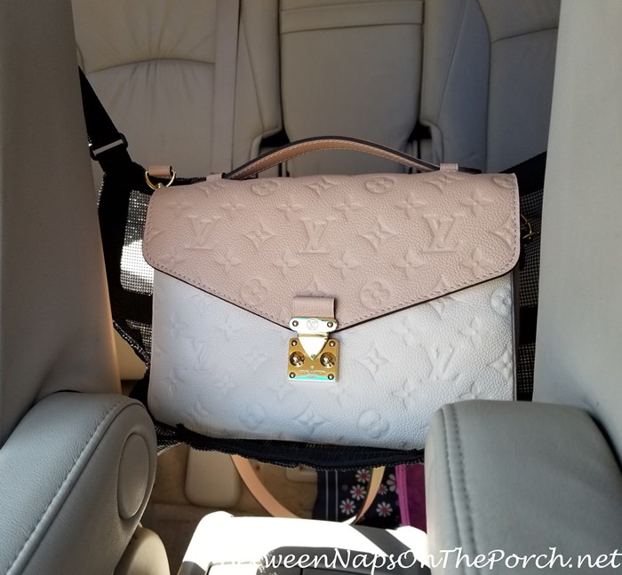 pocketbook holder for car