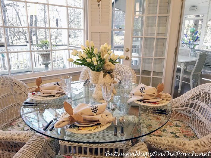 Spring Easter Table Setting, 2019