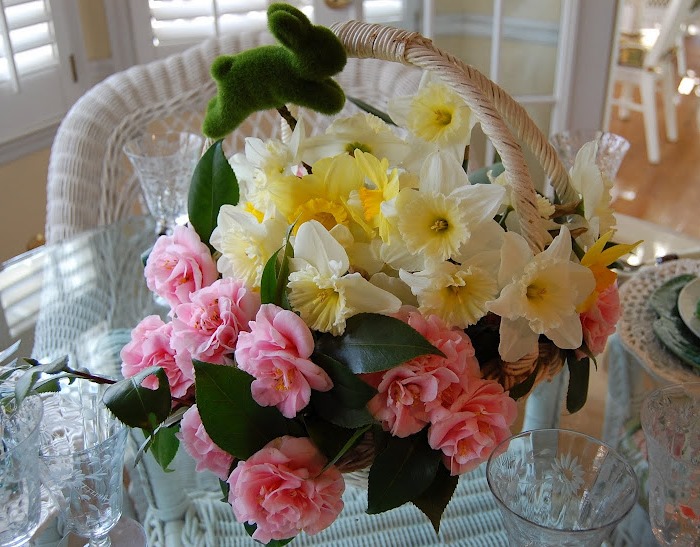 Centerpiece of Daffodils and Camellias