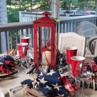 Memorial Day Table Setting with a Beach Theme