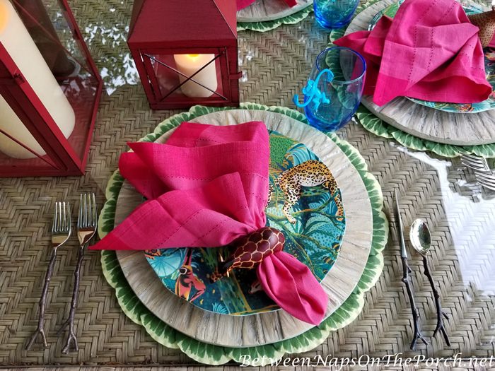 Twig Flatware for a Fun Jungle Safari Outdoor Tablescape