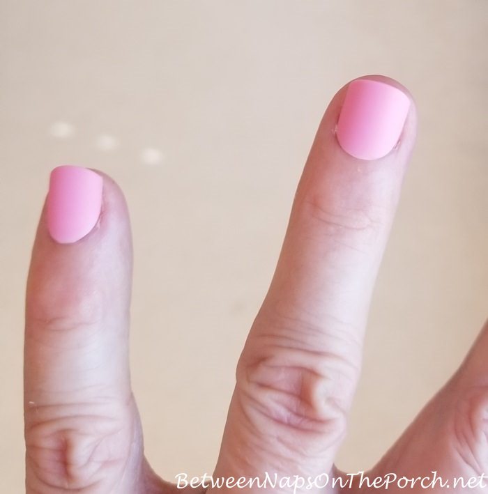 Get Beautiful Nails using KISS Ready-to-Wear-Gel Nails