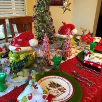How the Grinch Stole Christmas Themed Table Setting