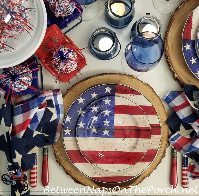 4th of July Table Setting in Red, White and Blue