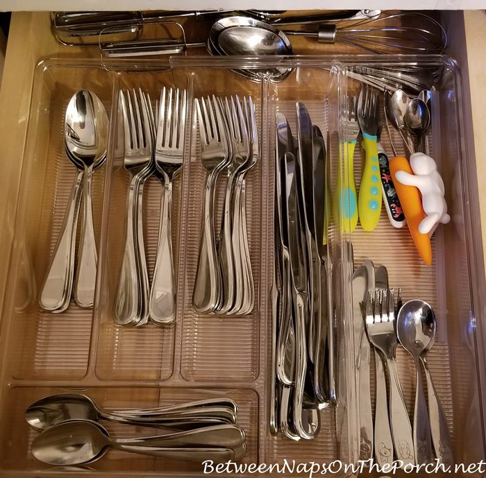 Flatware Organizer Storage, Expands to fit drawer