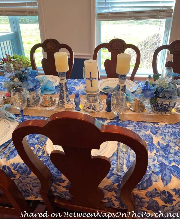 Beautiful Blue and White Tablescape