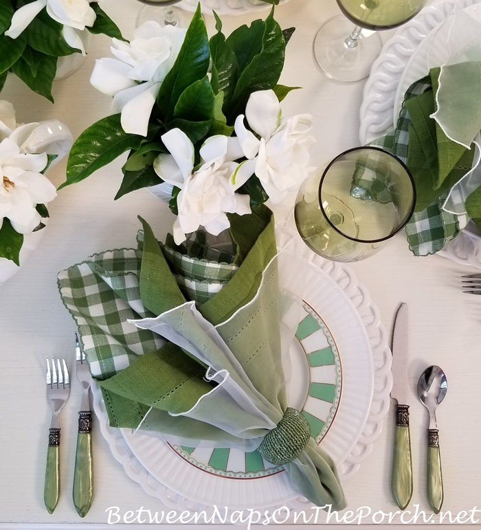 Spring Table in Green and White