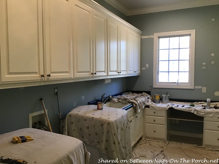 Laundry Room Before and After, Makeover