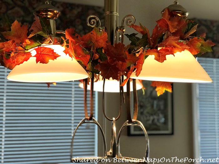 Stirrups and Leathers, Equestrian-Themed Table Setting