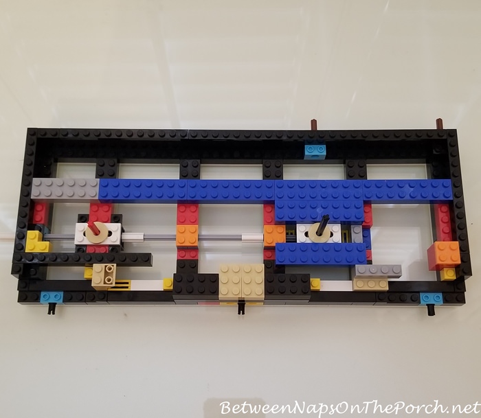 Membangun Rumah Sendiri Lego House, 2