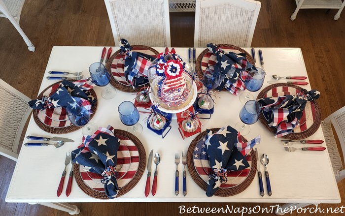 4th of July Tablescape, 4th of July Table Setting