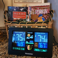 Favorite Weather Station, Colorful Display