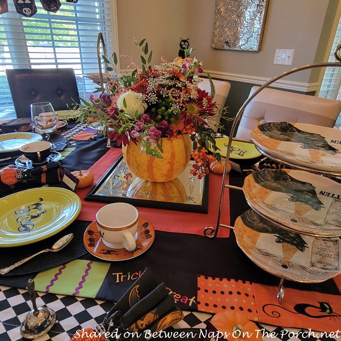 Party Table, Halloween Tablescape