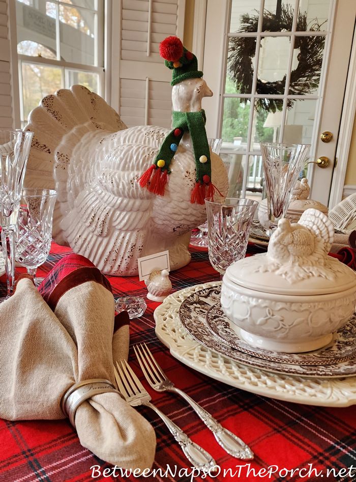 Thanksgiving Tablescape, Turkey Centerpiece, Turkey Soup Tureens