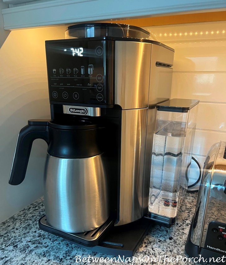 Pull Out Tray for the De'Longhi True Brew Coffee Maker