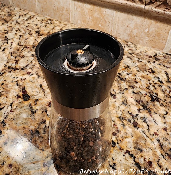 How To Adjust The Size Of The Grind On A Salt Or Pepper Shaker – Between  Naps on the Porch