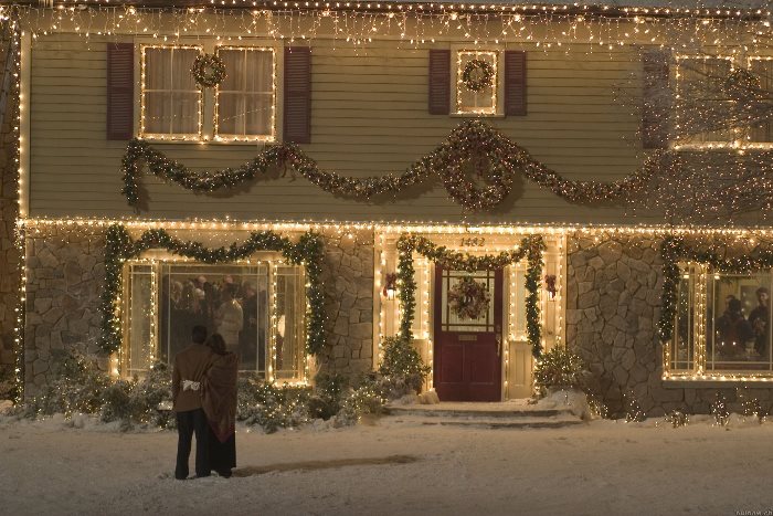 Tour the “Home Alone” Christmas Movie House