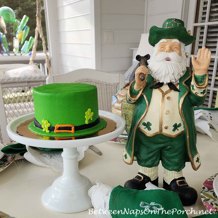St. Patrick's Day Cake, Leprechaun