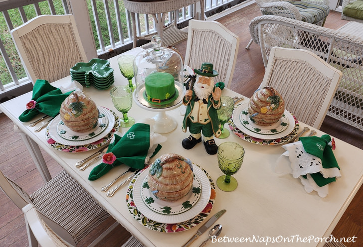 St. Patrick's Day Tablescape, St. Patrick's Day Dinnerware